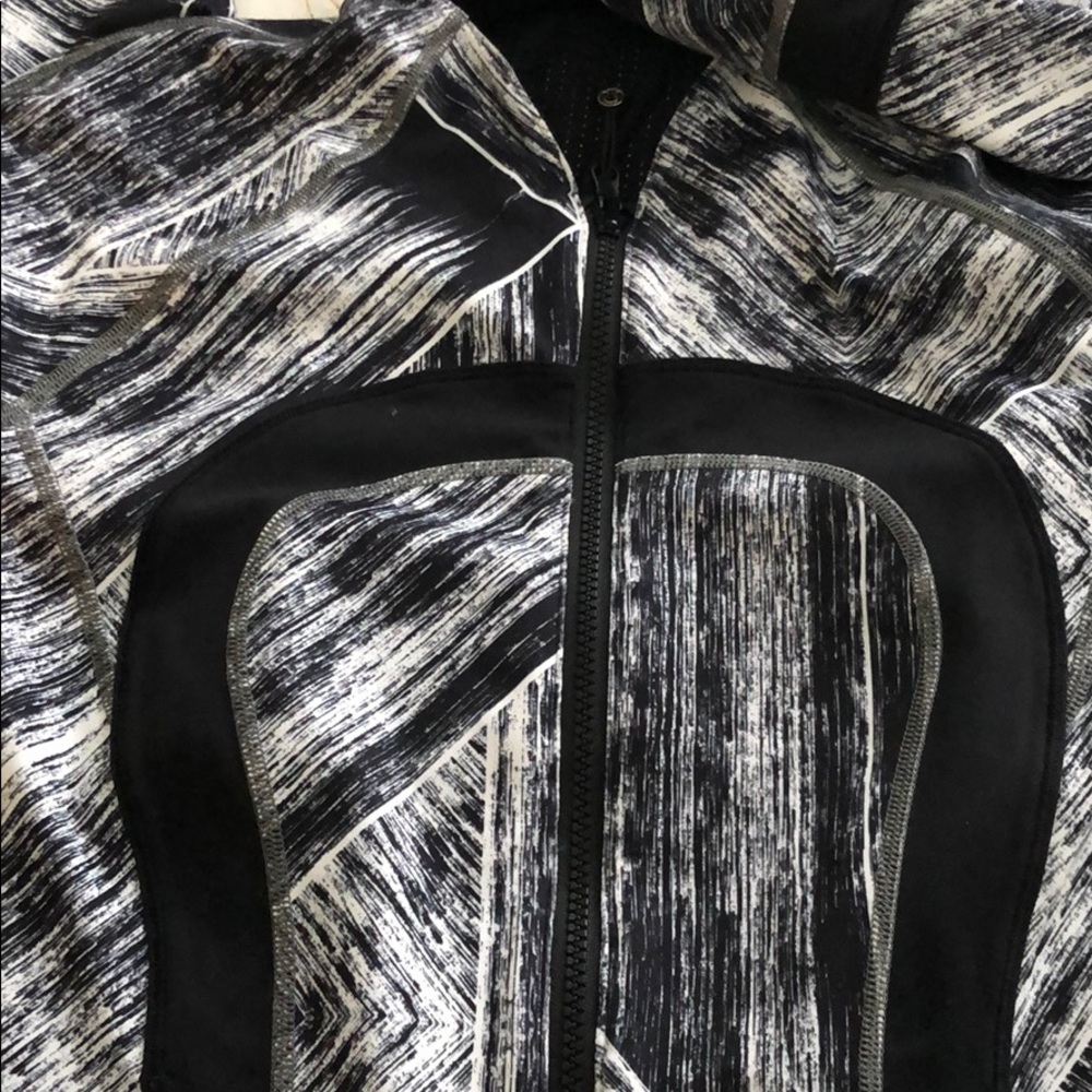 Lulu lemon jacket